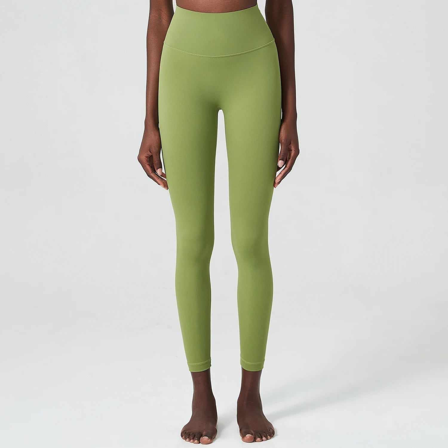 High visibility sports tights for optimal performance and safety in low-light conditions.
